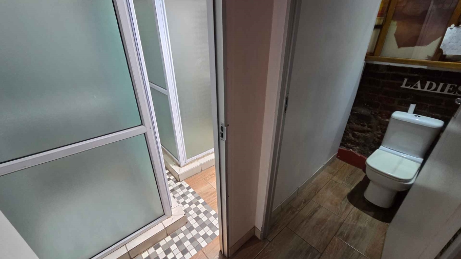 13 Bedroom Property for Sale in Universitas Free State